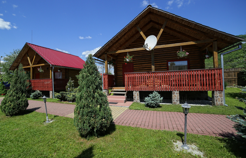 Свалява відпочинок в Карпатах